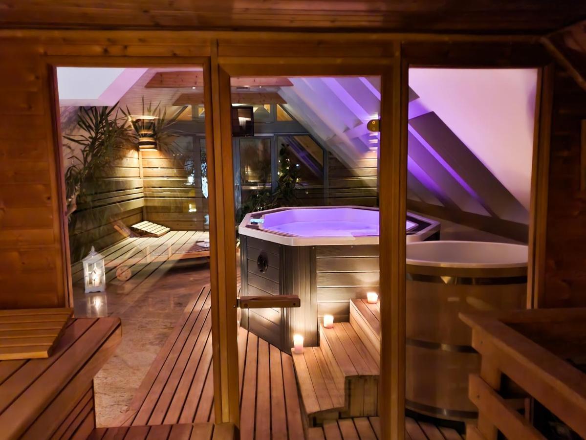 Rysy Boutique Hotel Zakopane Exterior photo A modern Finnish sauna