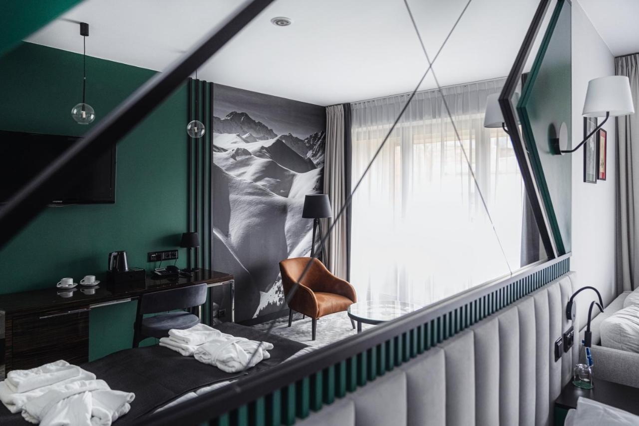 Rysy Boutique Hotel Zakopane Exterior photo A room at the hotel