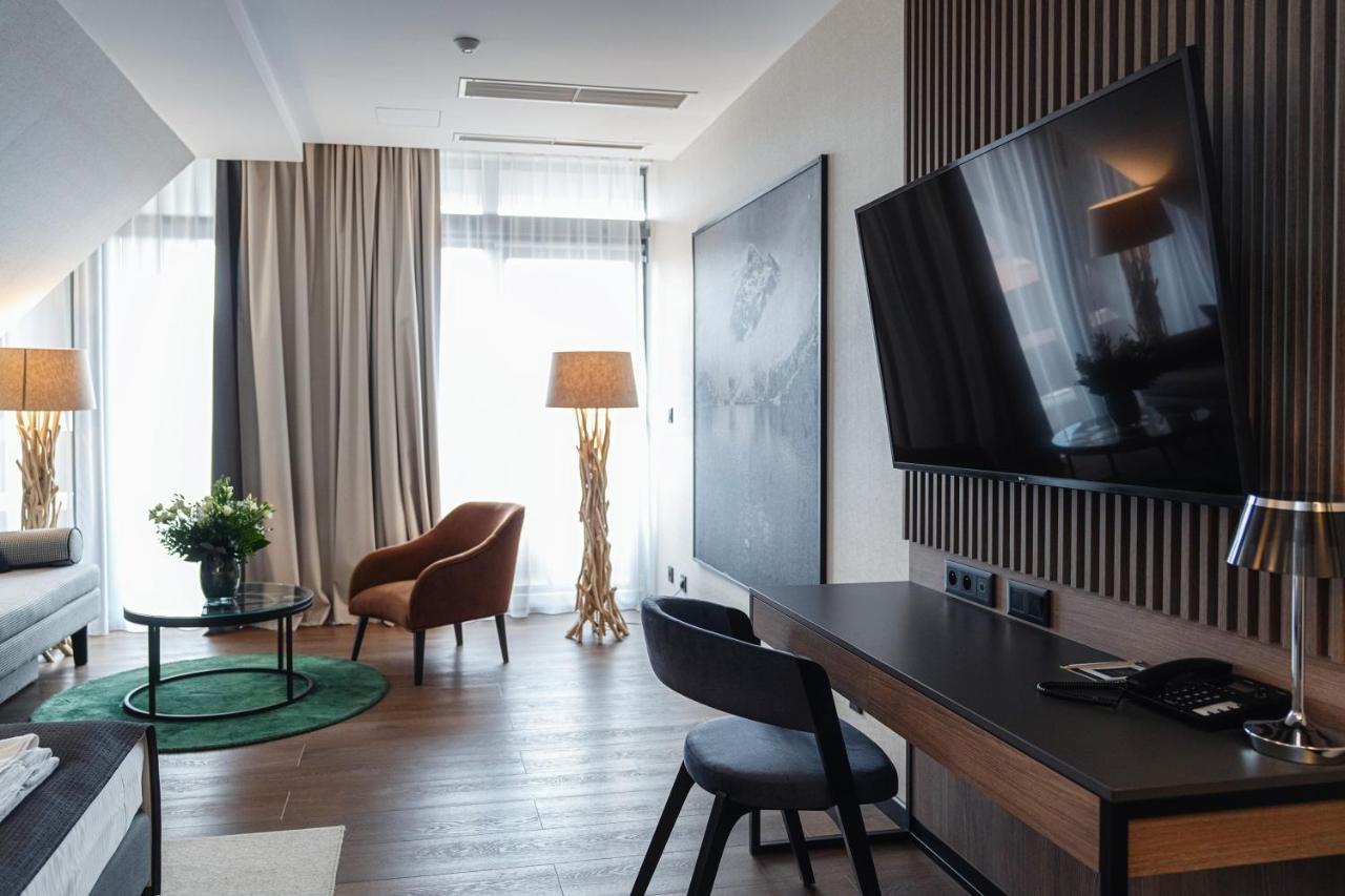 Rysy Boutique Hotel Zakopane Exterior photo A room at the hotel